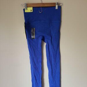 All in Motion Women's High Rise Legging One Piece Rib Seamless, Size S